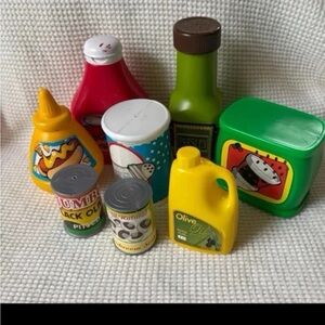 Kitchen Play food CONDIMENTS MUSTARD PARSLEY PEPPER Olive OIL Salt Ketchup Lot